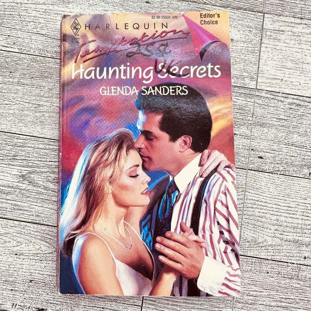 Haunting Secrets Glenda‎ Sanders 1992 Paperback Harlequin Temptation Romance PB